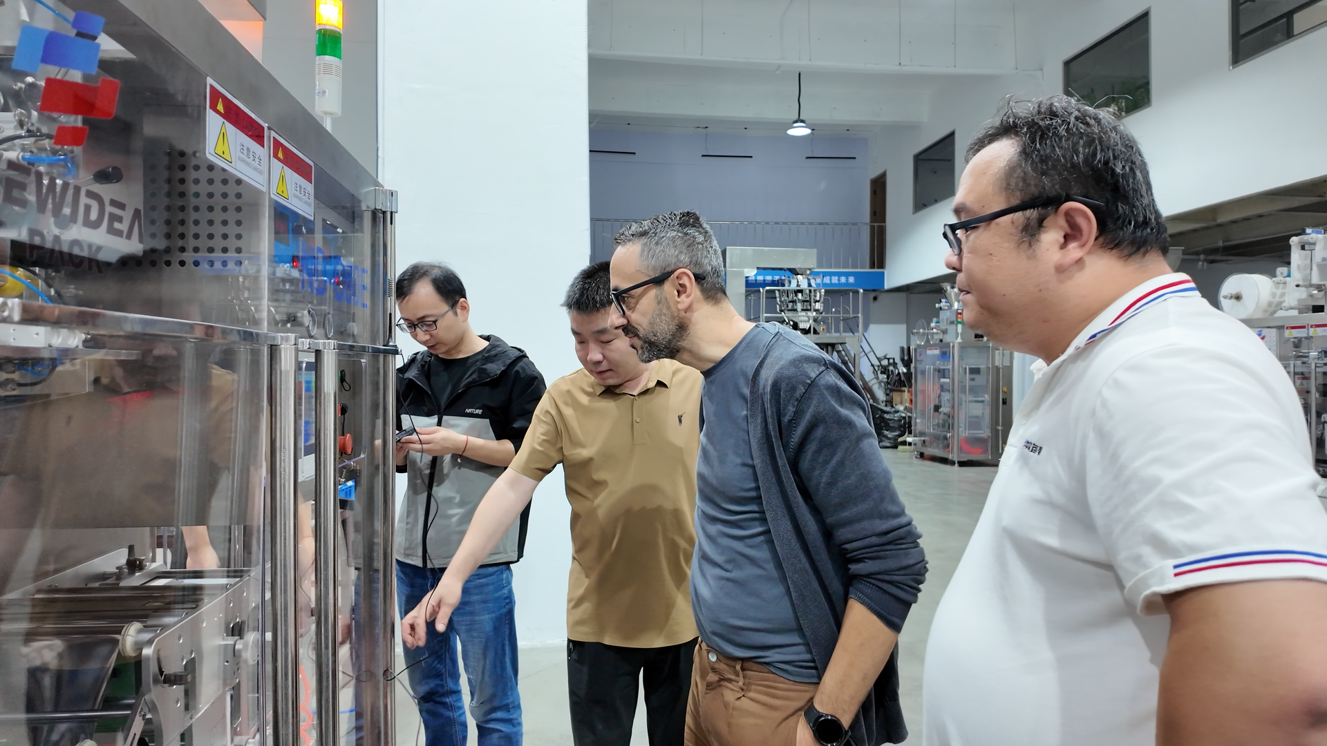 Drip-Bag-Packaging-Machine